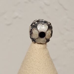 Pandora Silver White Black Daisy Floral Charm Enamel Bracelet Retired Jewelry